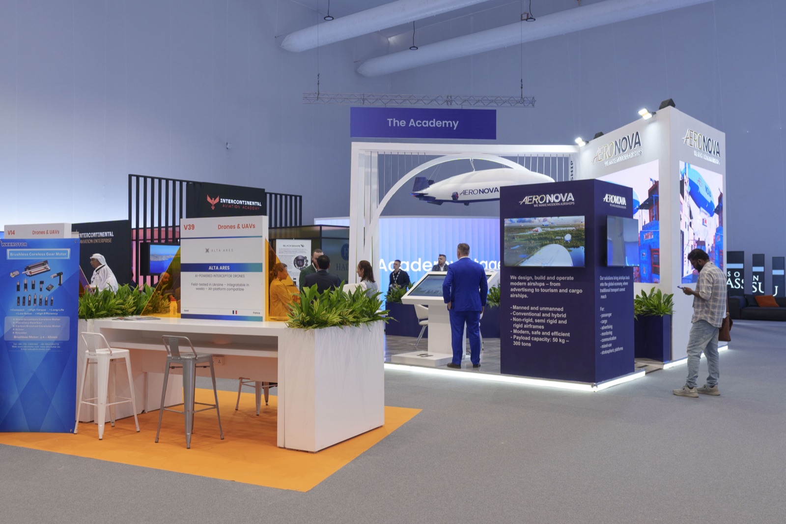 Стенд АЭРОНОВА на Dubai Airshow 2025